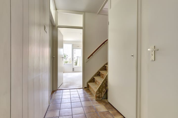 Foto 7 van Heilige Stoel 5351