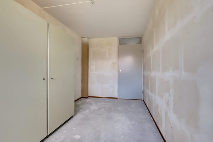 Foto 16 van Heilige Stoel 5351