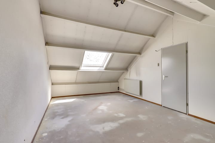 Foto 22 van Heilige Stoel 5351