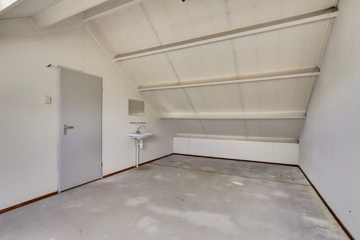 Foto 24 van Heilige Stoel 5351