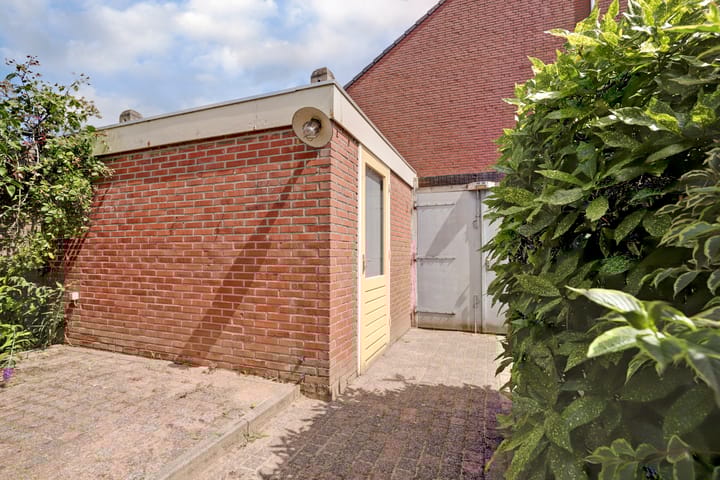 Foto 31 van Heilige Stoel 5351