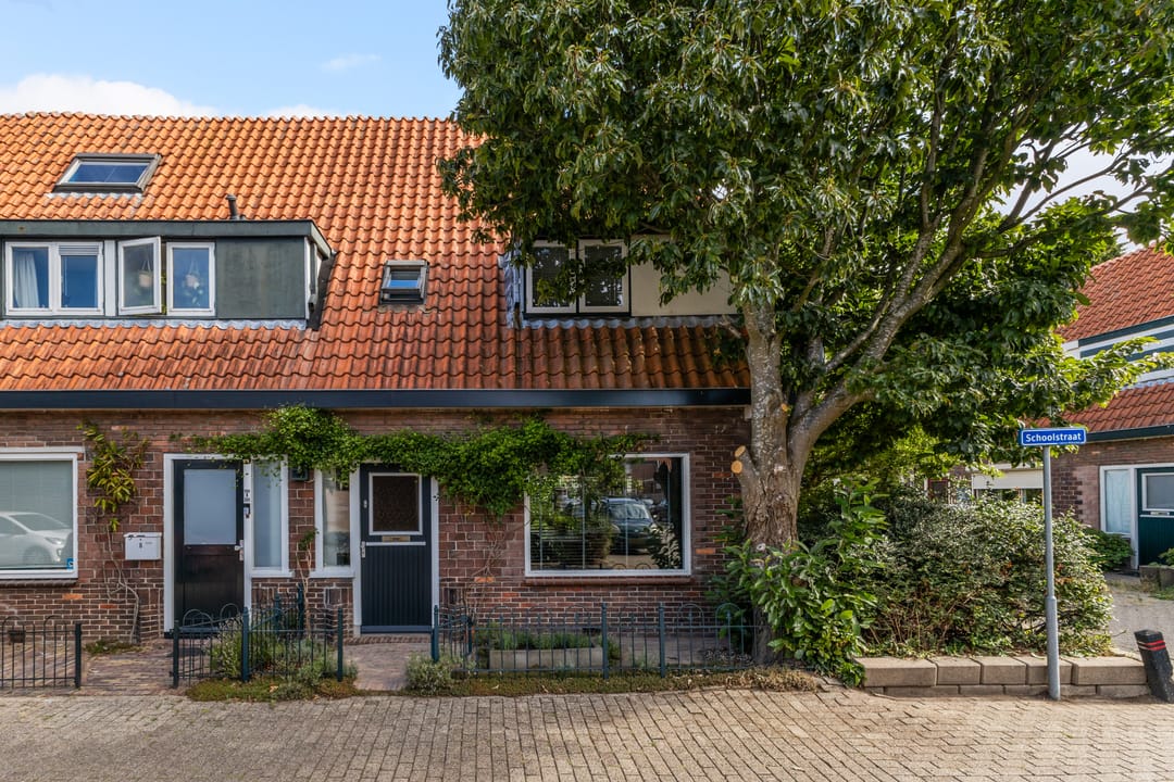 Foto 47 van Schoolstraat 6