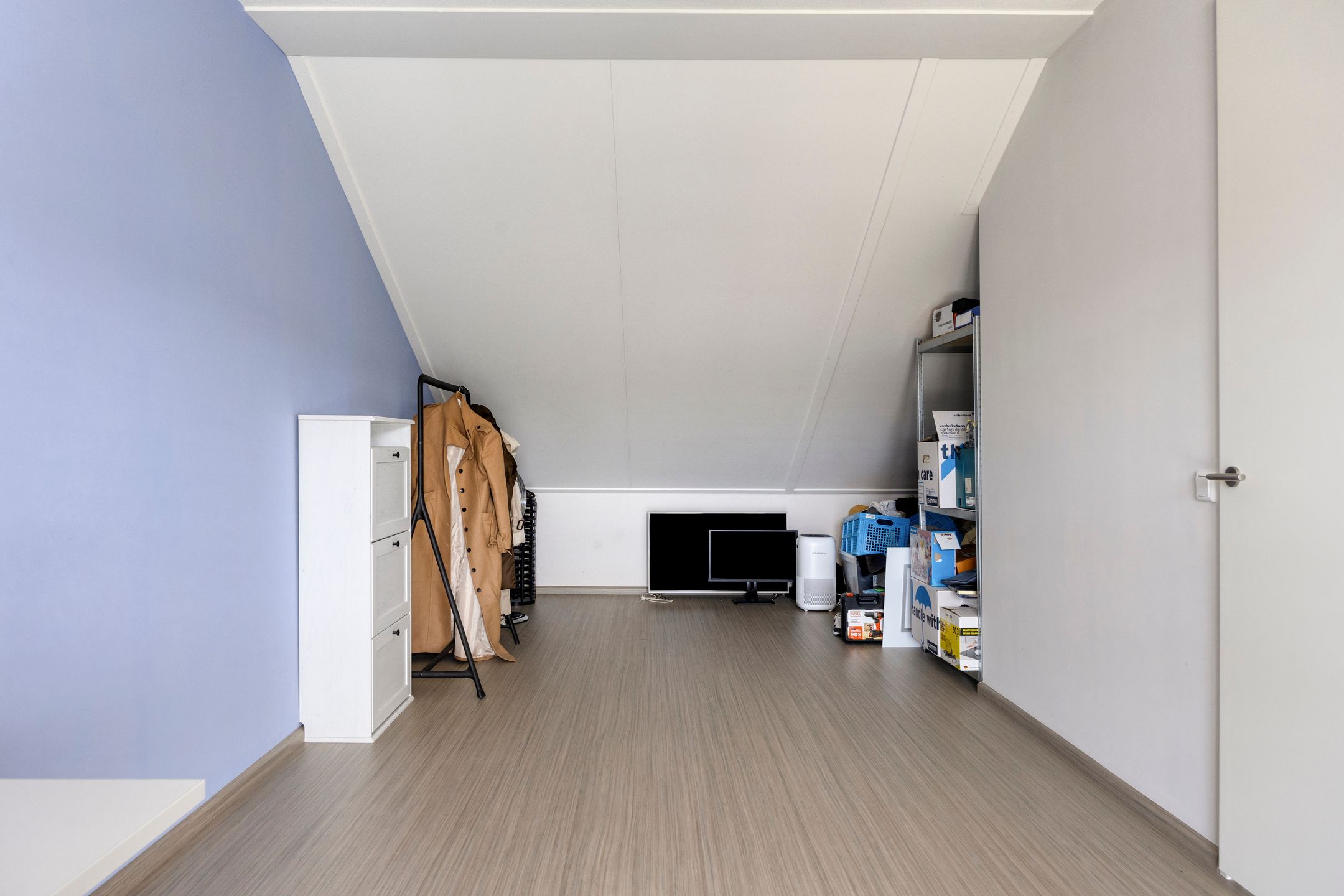 Photo 48 of Wachtspoor 20