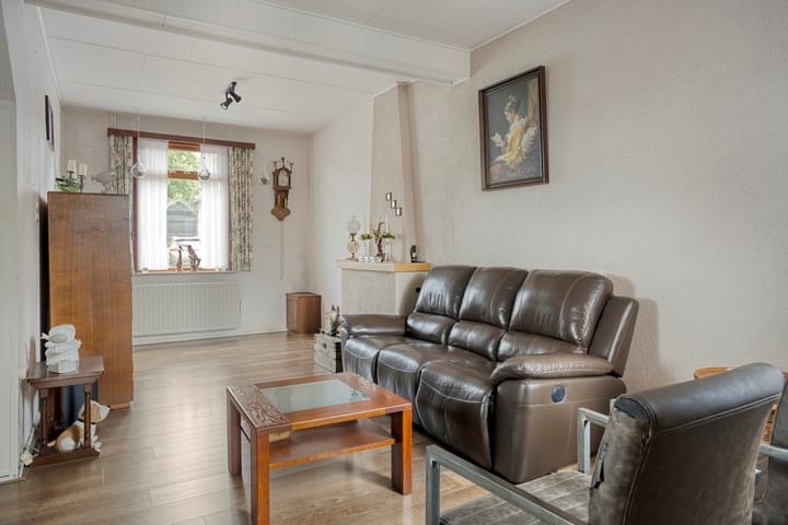 Foto 5 van Julianastraat 105