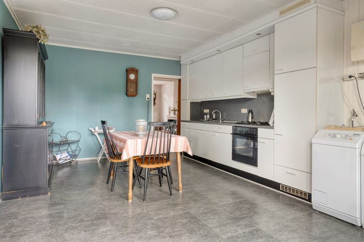 Foto 9 van Julianastraat 105