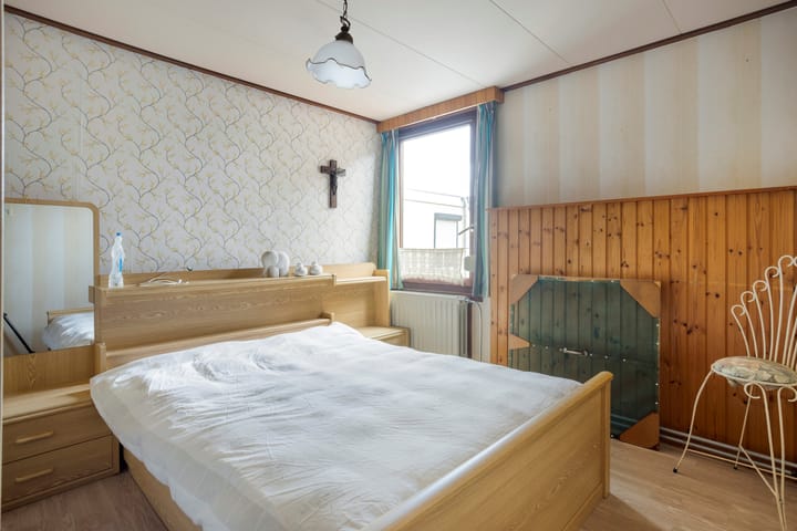 Foto 14 van Julianastraat 105