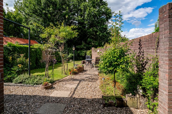 Foto 45 van Molenstraat 8