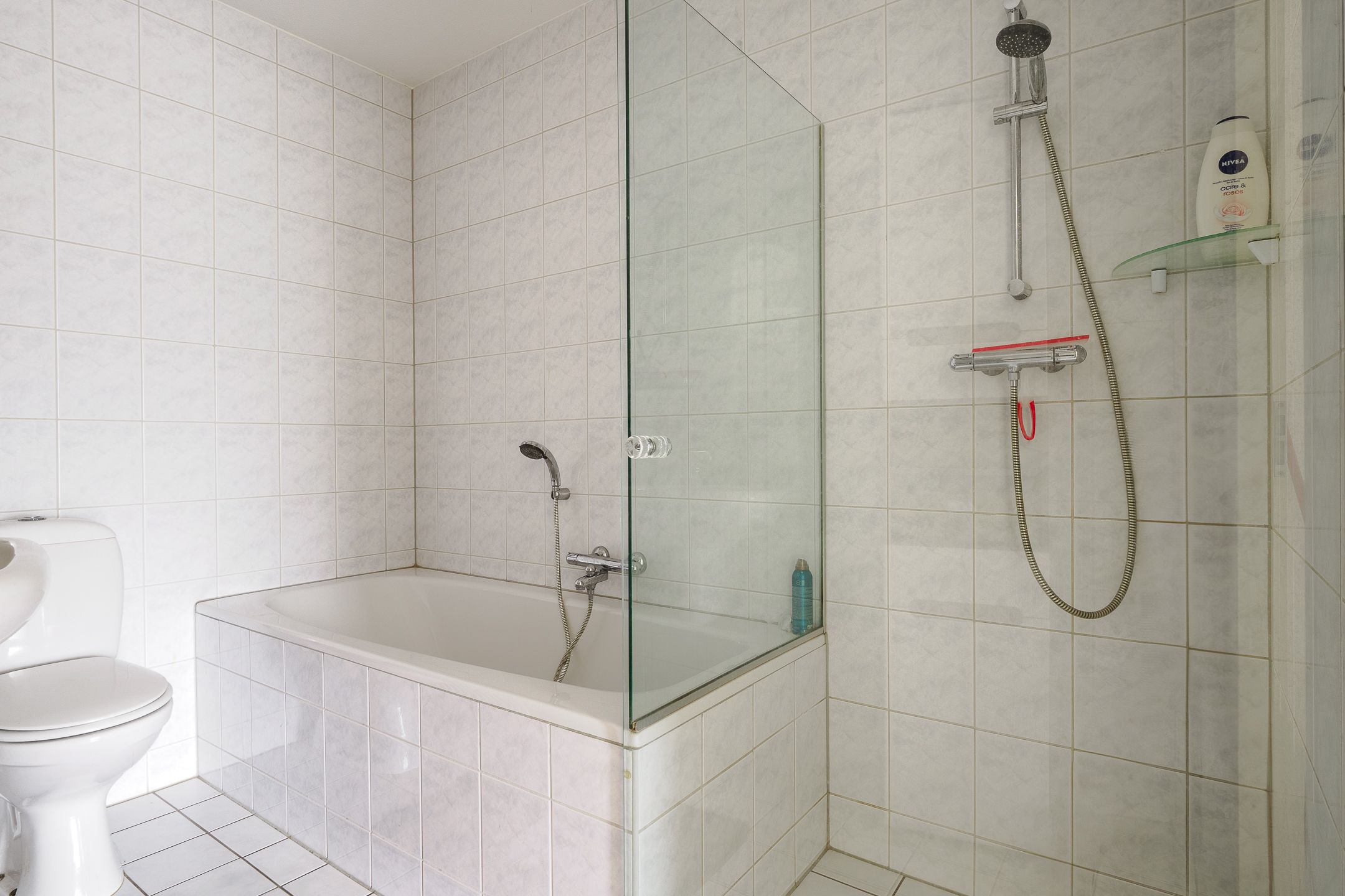 Foto 15 van Oldenzaalsestraat 2-3