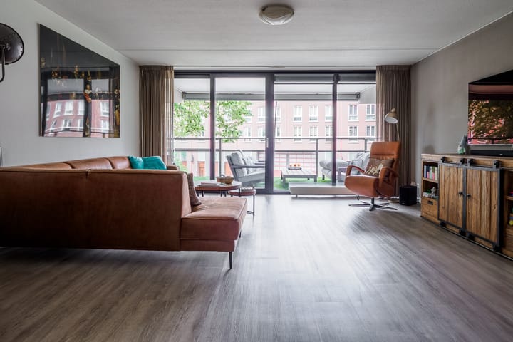 Foto 3 van Oldenzaalsestraat 2-3