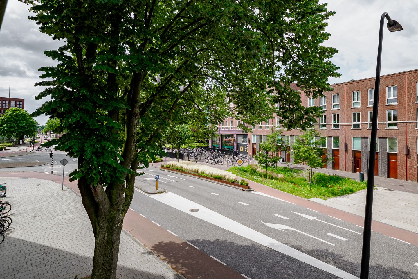 Foto 25 van Oldenzaalsestraat 2-3