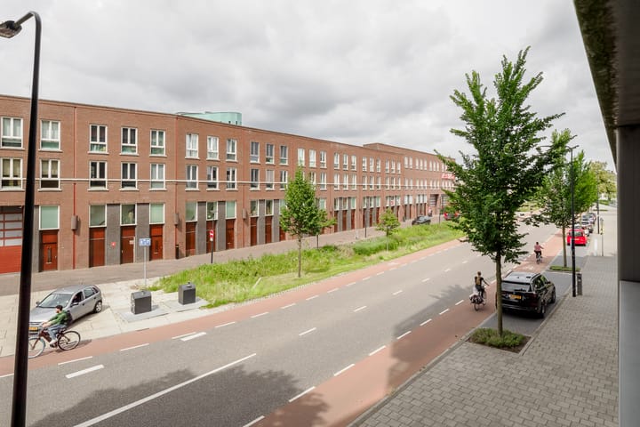 Foto 26 van Oldenzaalsestraat 2-3