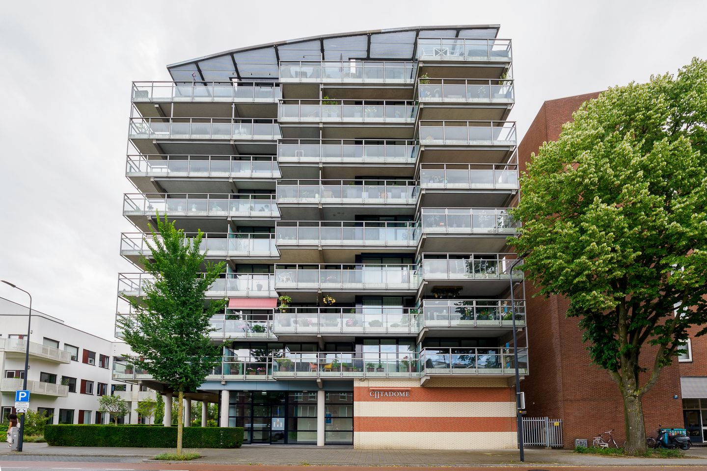 Foto 1 van Oldenzaalsestraat 2-3