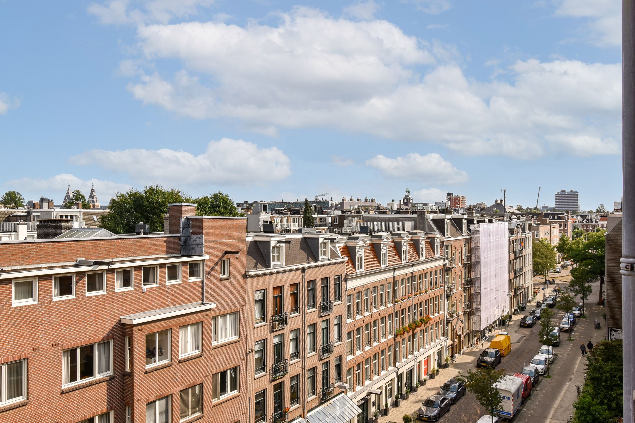 Foto 6 van Ruysdaelstraat 49-E8