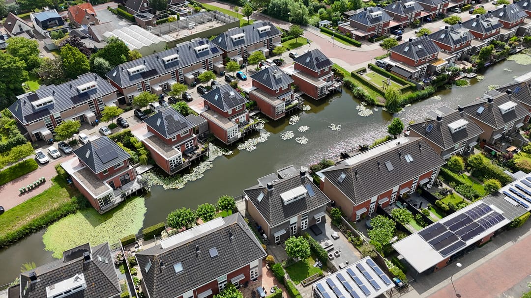 Foto 68 van Deltastraat 4