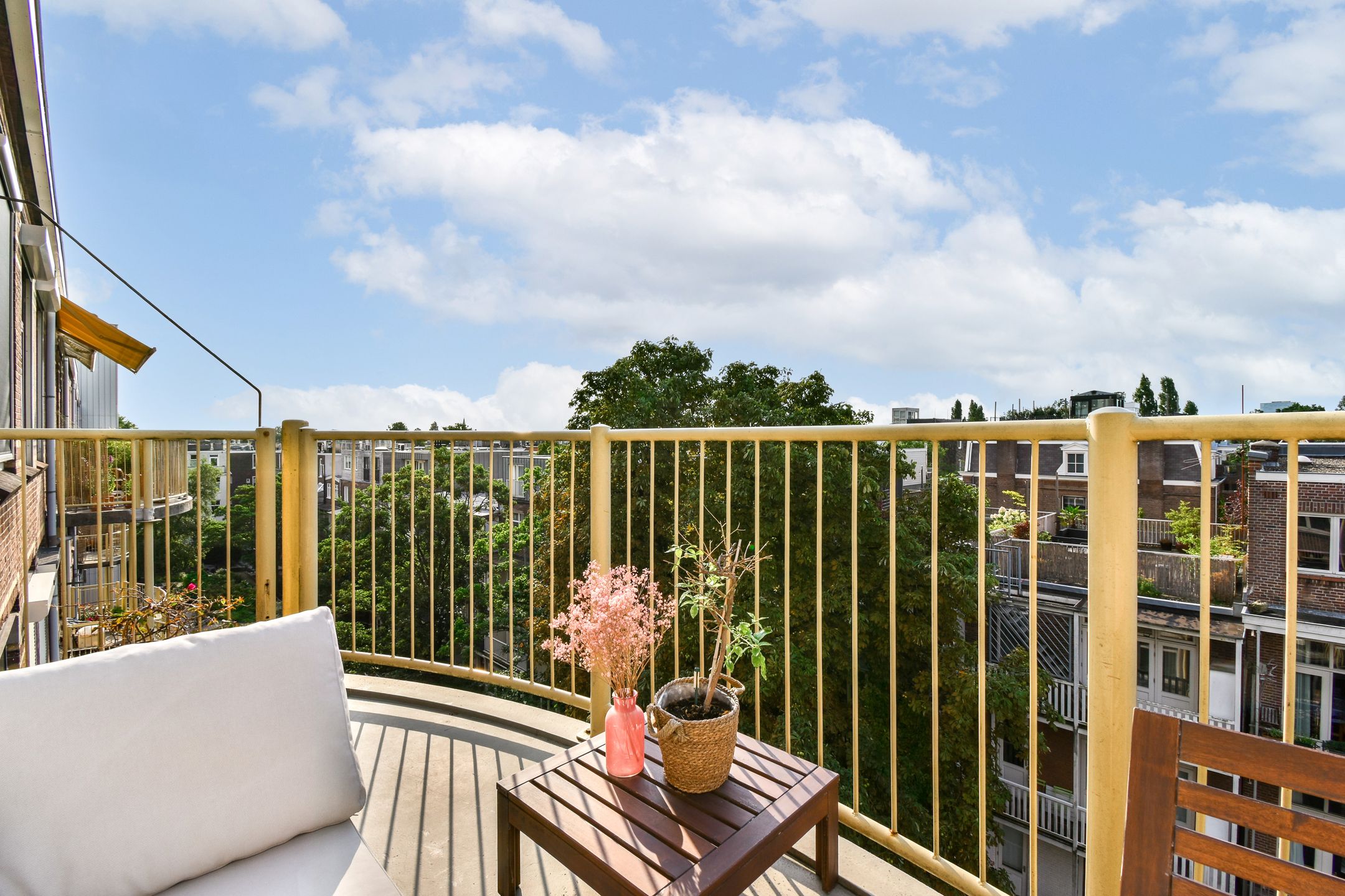 Foto 15 van Ruysdaelstraat 49-E8