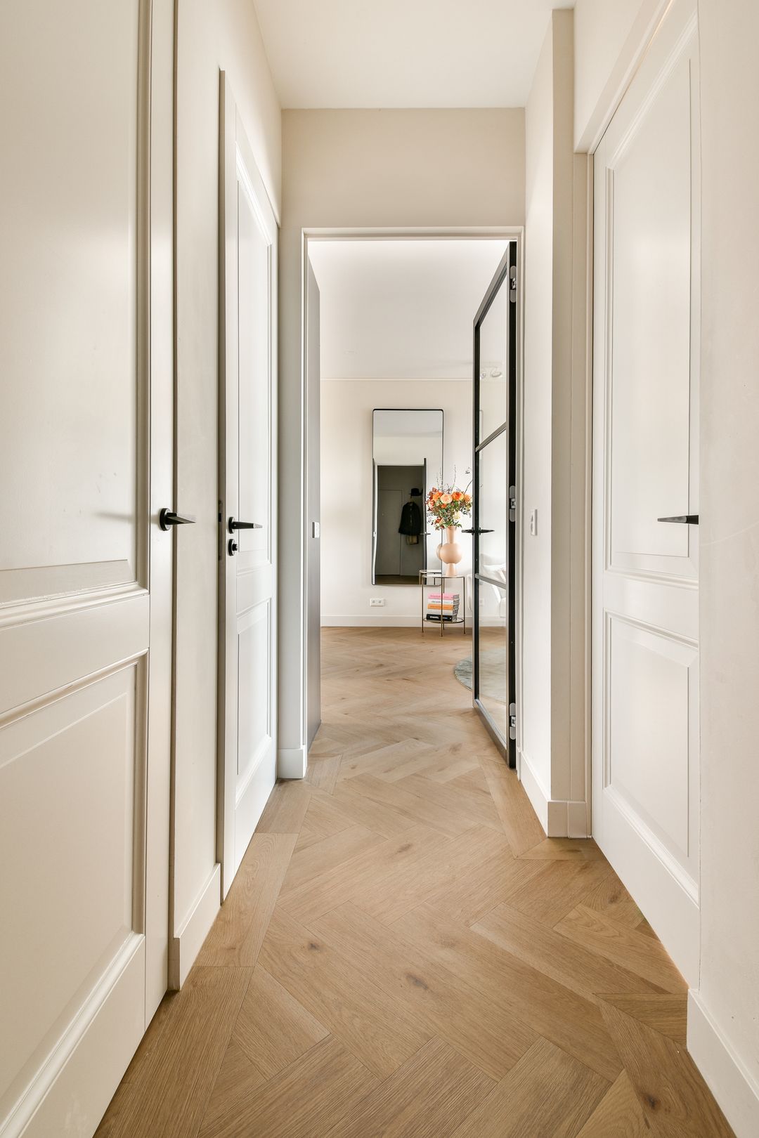 Foto 16 van Ruysdaelstraat 49-E8