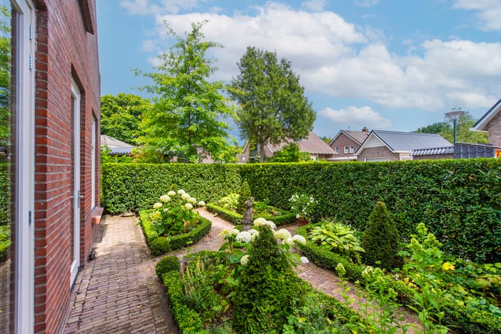 Foto 51 van Dorpsstraat 17-E