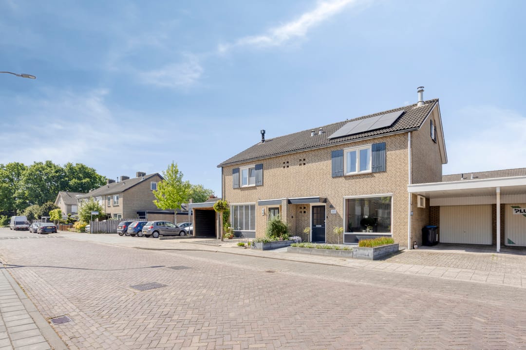 Foto 2 van Hofstukken 813