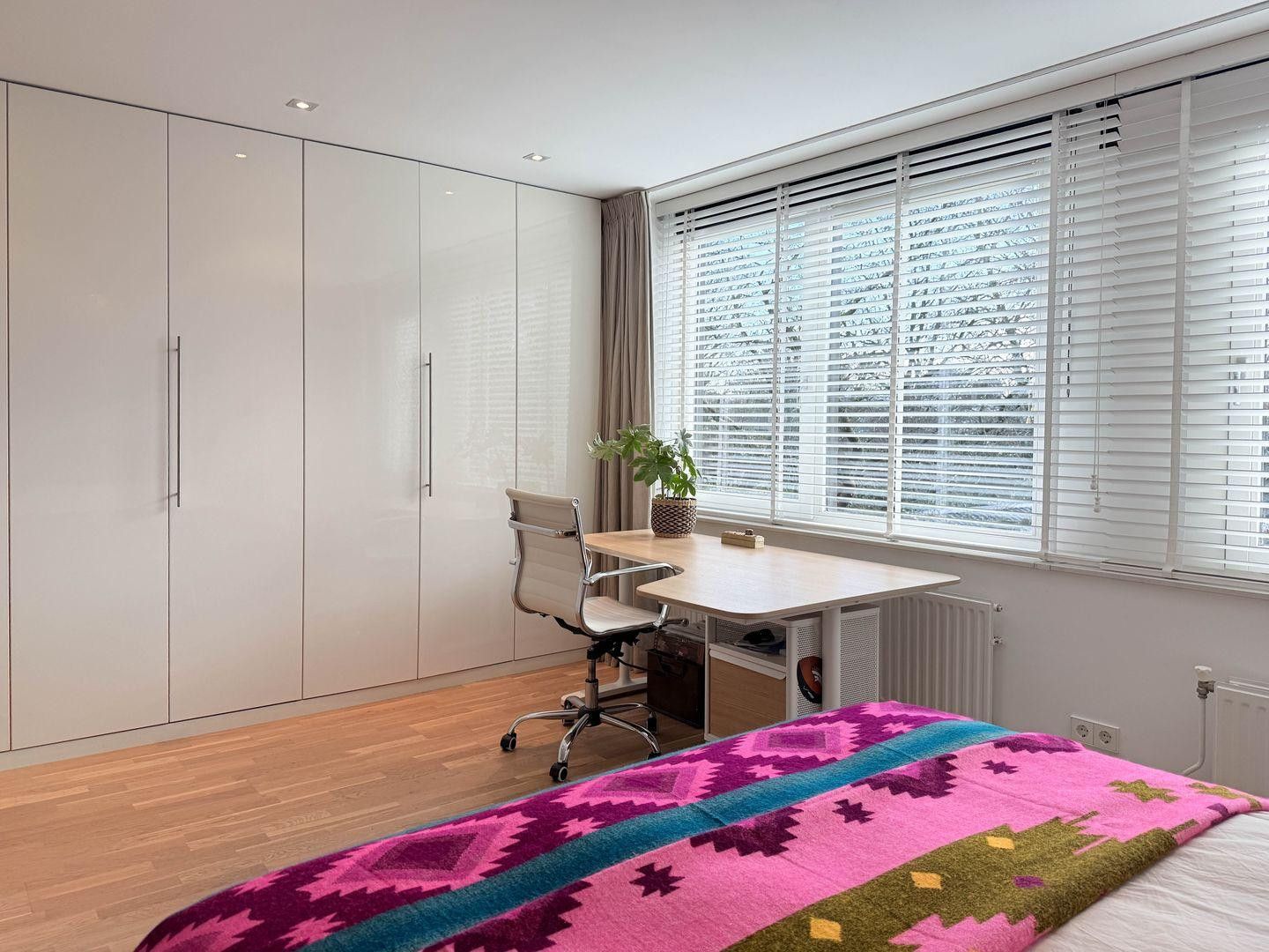 Foto 24 van Van Brederodepark 5