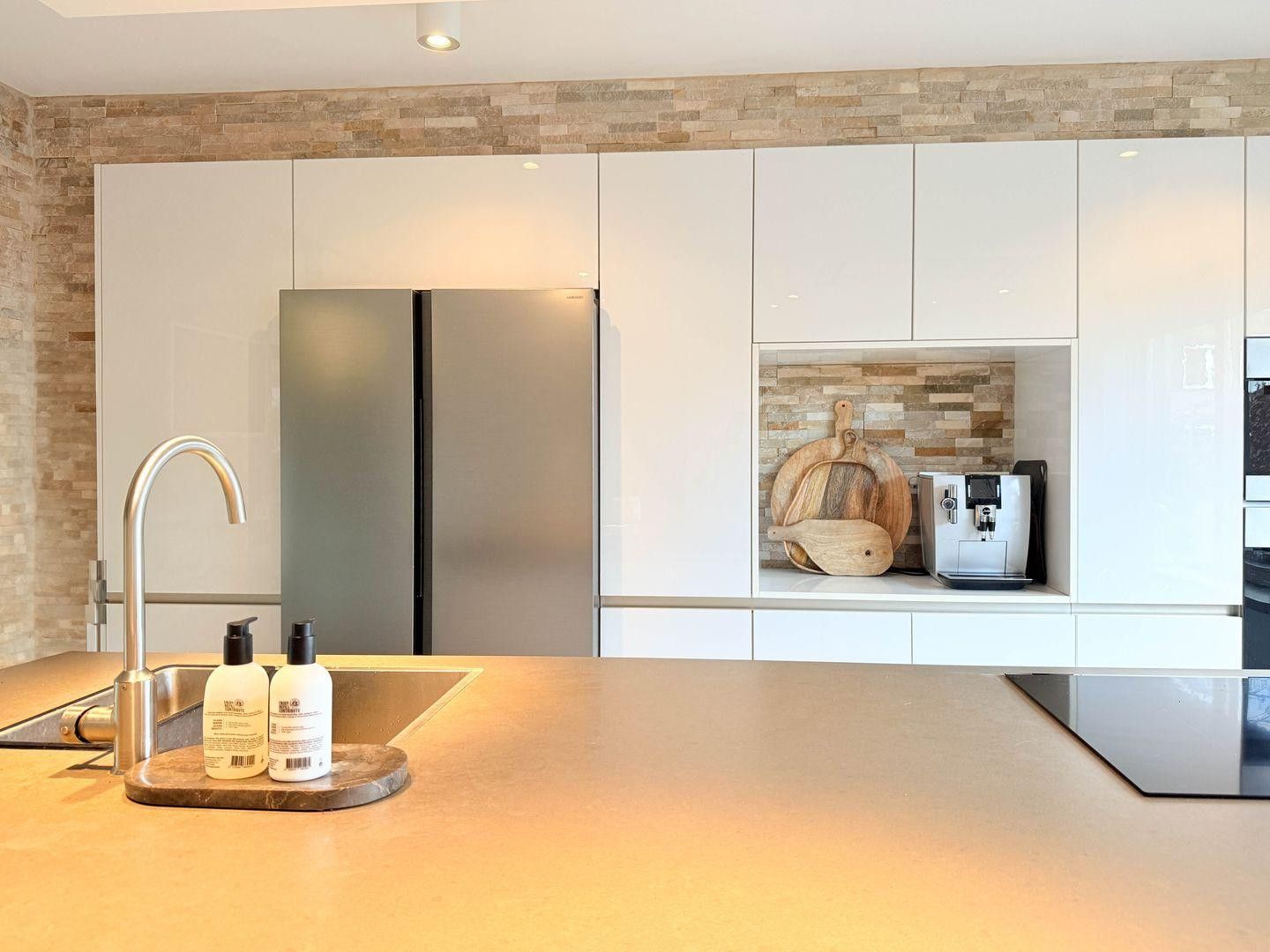 Foto 4 van Van Brederodepark 5