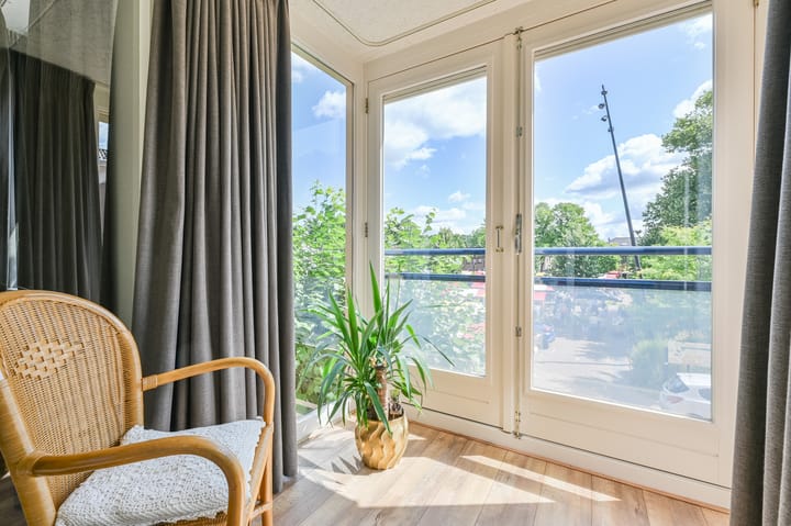 Foto 2 van Kerkplein 17