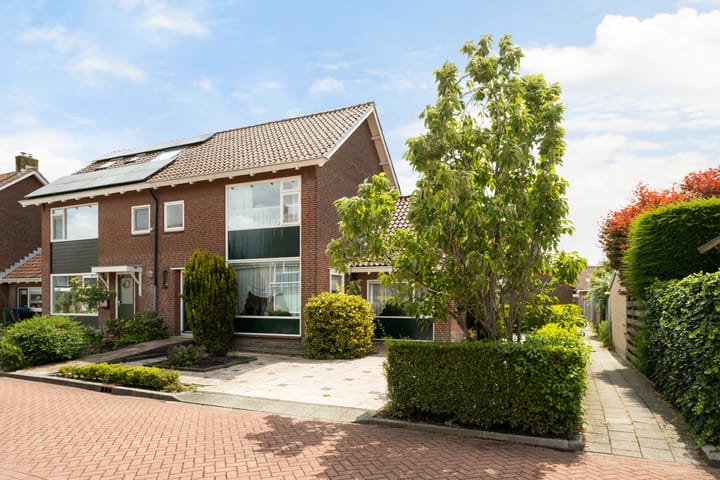 Foto 2 van Prinses Margrietstraat 2