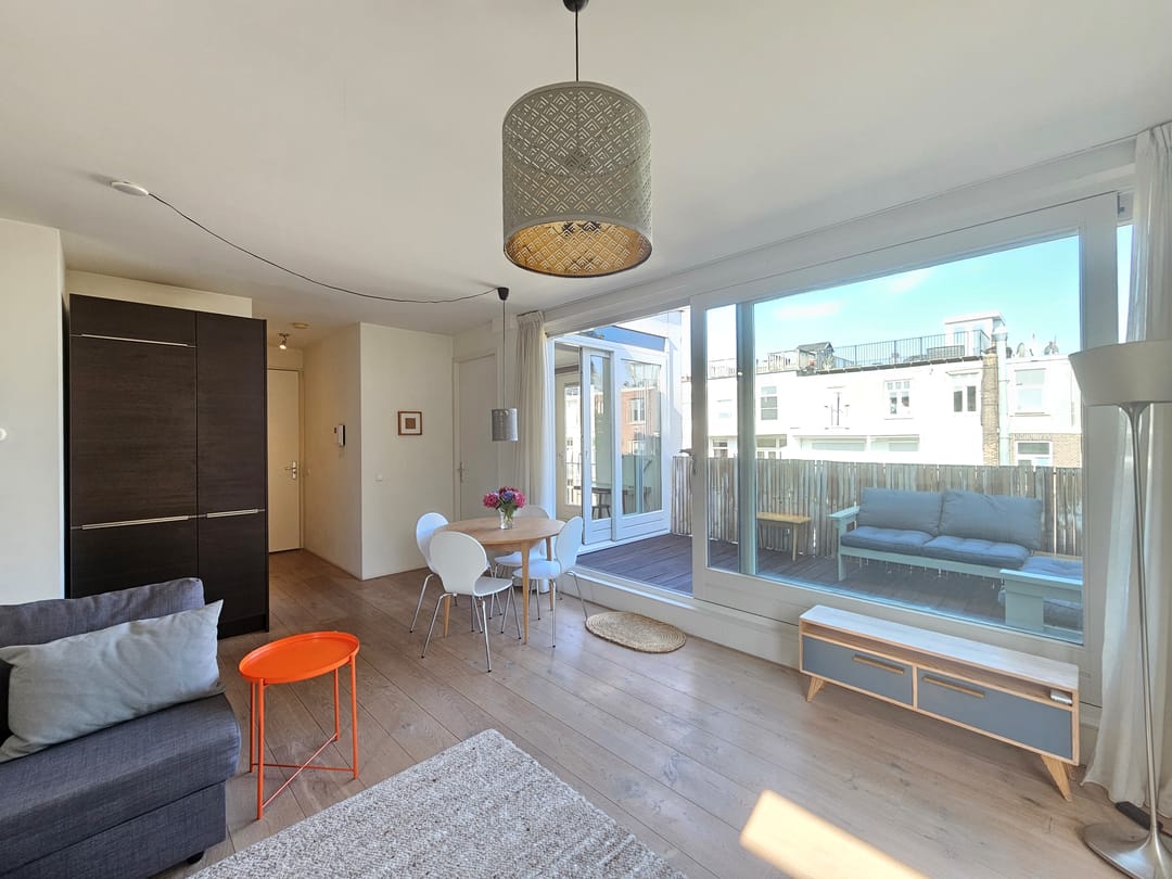 Foto 2 van Pieter van der Doesstraat 34-L