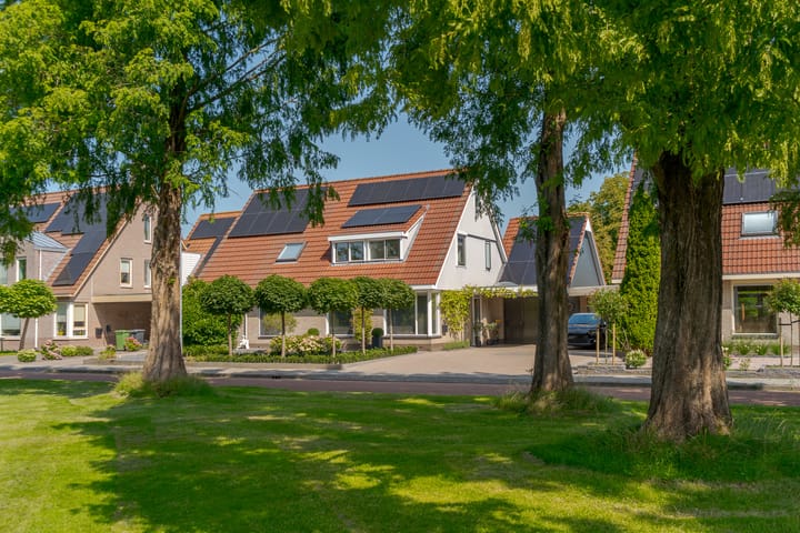 Photo 5 of Meester J. Tuintjerstraat 17