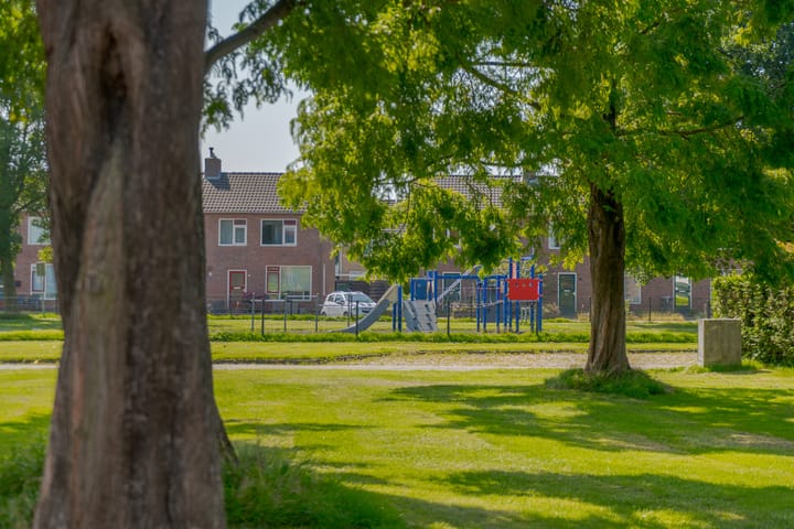 Photo 7 of Meester J. Tuintjerstraat 17