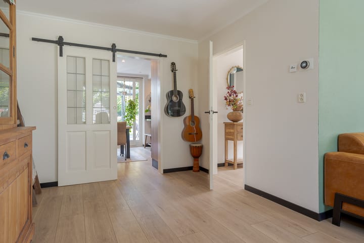 Photo 13 of Meester J. Tuintjerstraat 17