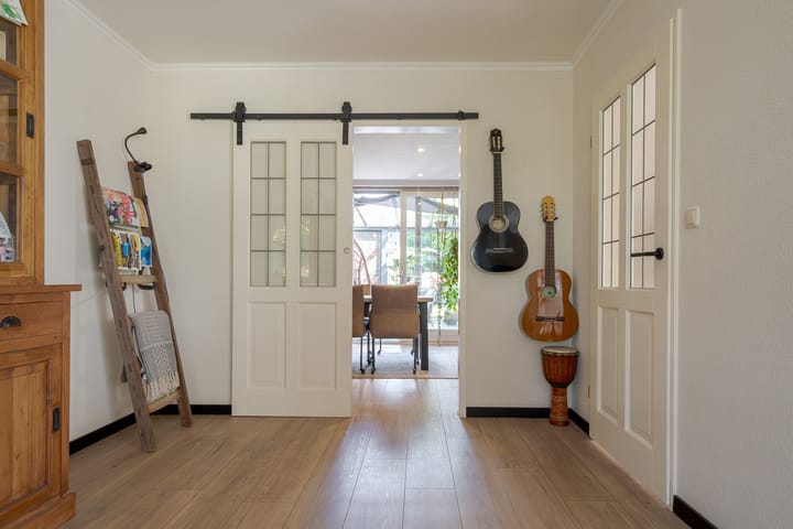 Photo 18 of Meester J. Tuintjerstraat 17