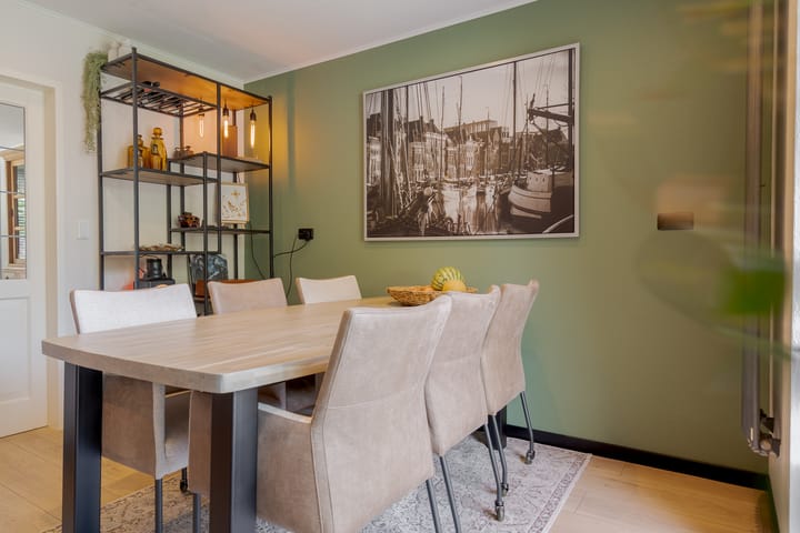 Photo 21 of Meester J. Tuintjerstraat 17