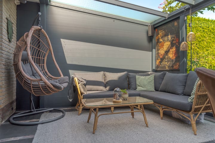 Photo 32 of Meester J. Tuintjerstraat 17