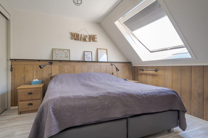 Photo 46 of Meester J. Tuintjerstraat 17