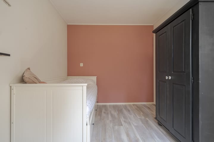 Photo 51 of Meester J. Tuintjerstraat 17