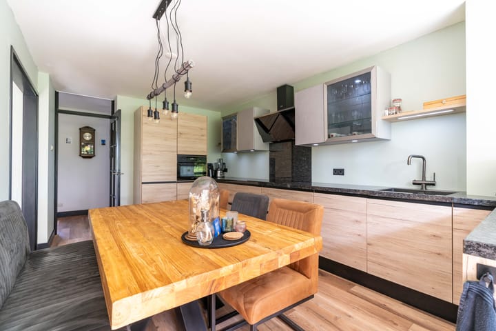 Foto 6 van Eikensteinstraat 61