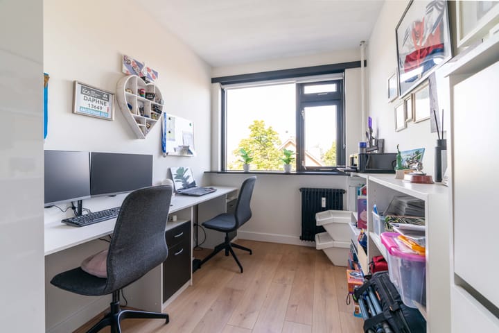 Foto 12 van Eikensteinstraat 61