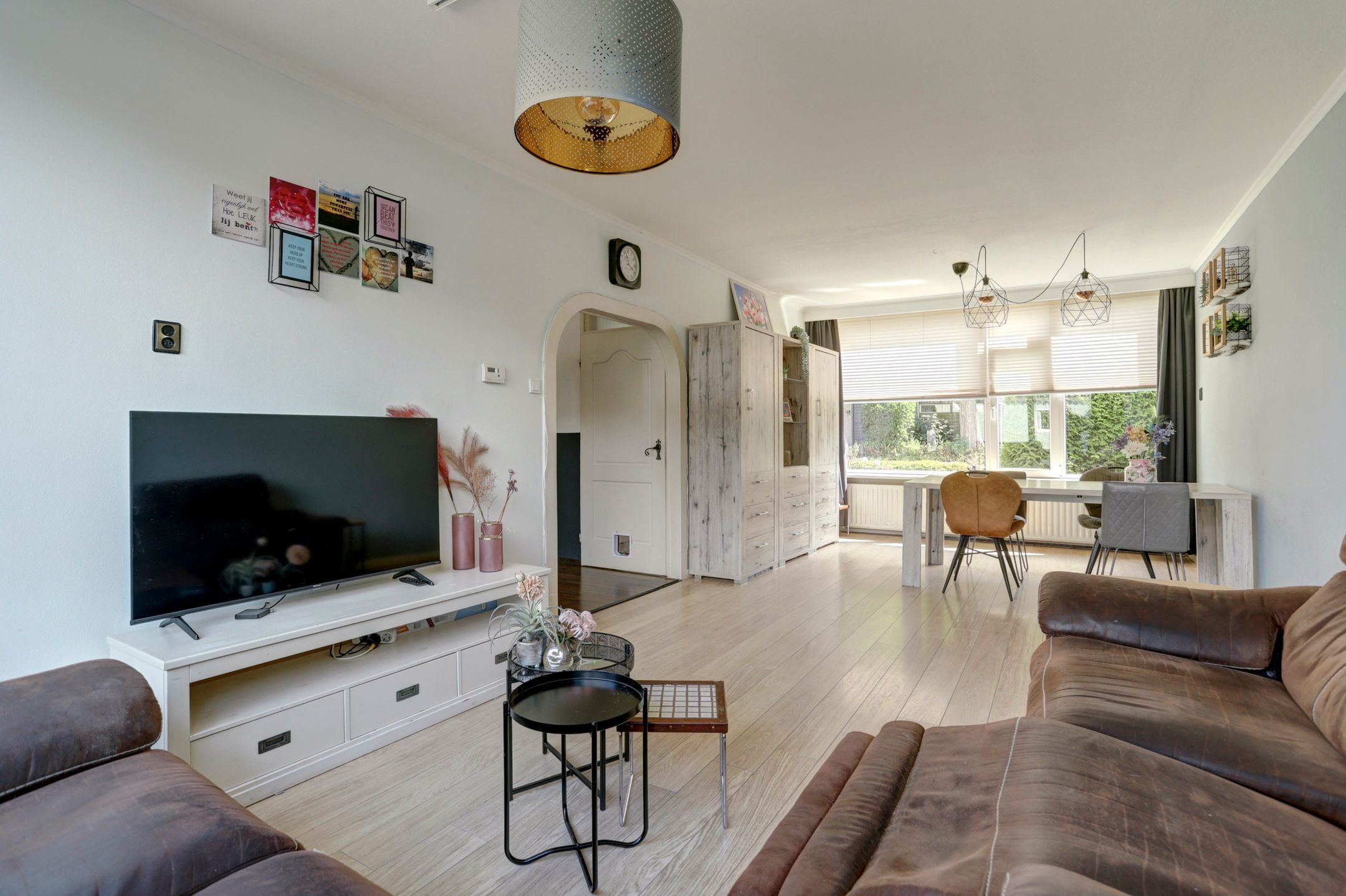 Photo 3 of Van Herlaerstraat 6