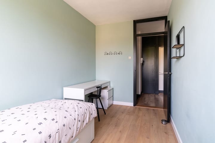 Foto 14 van Eikensteinstraat 61