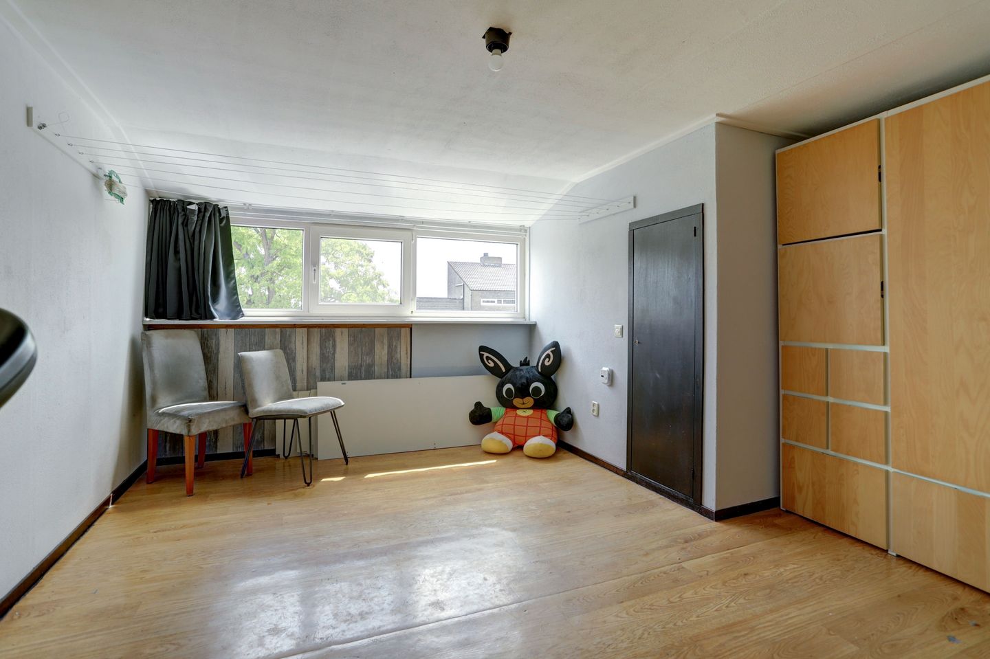 Photo 29 of Van Herlaerstraat 6