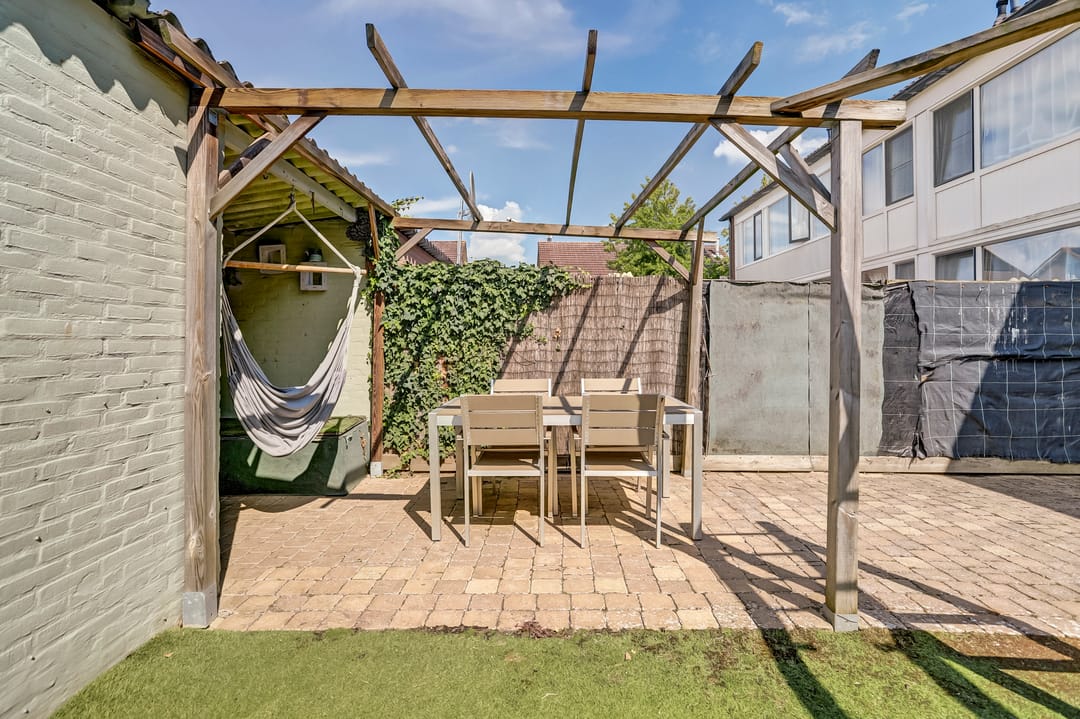 Photo 32 of Van Herlaerstraat 6