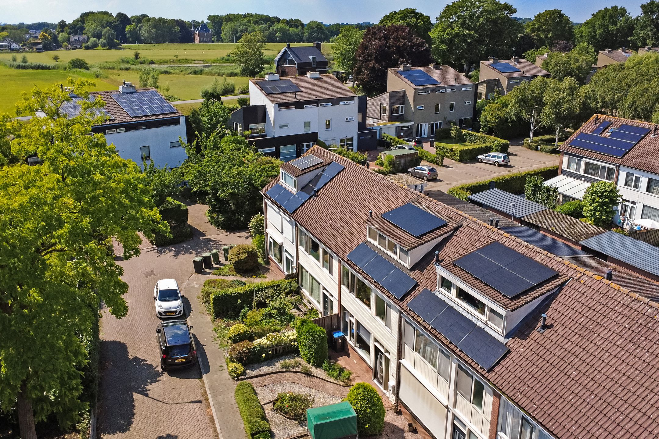 Photo 39 of Van Herlaerstraat 6