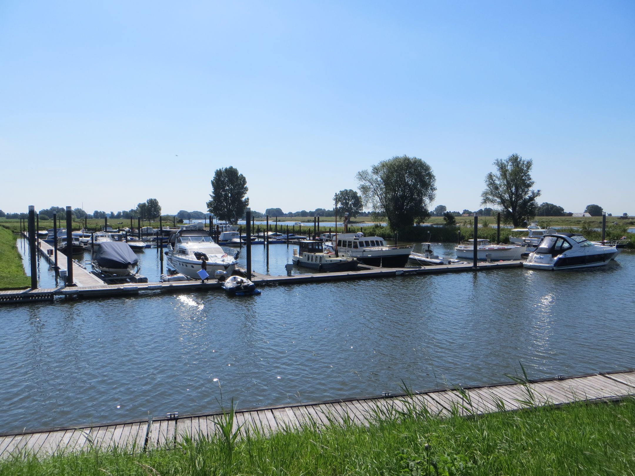 Photo 42 of Van Herlaerstraat 6