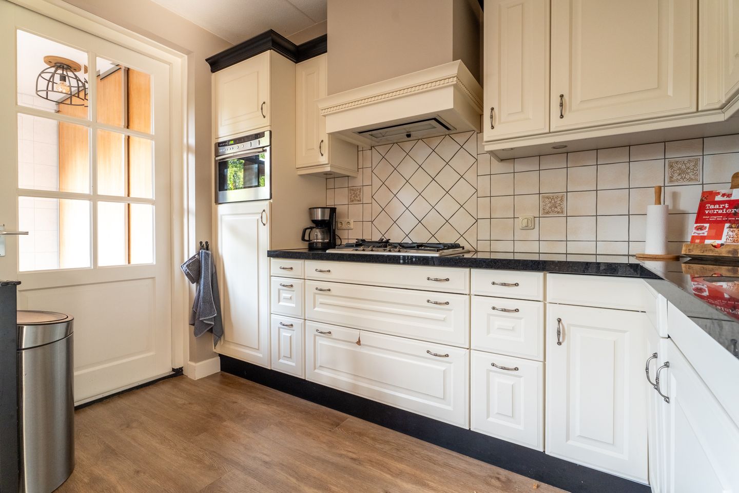 Foto 20 van Van Slotenerf 18-A