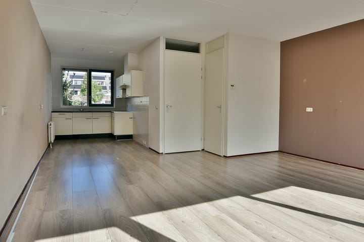 Foto 4 van Lessestraat 160