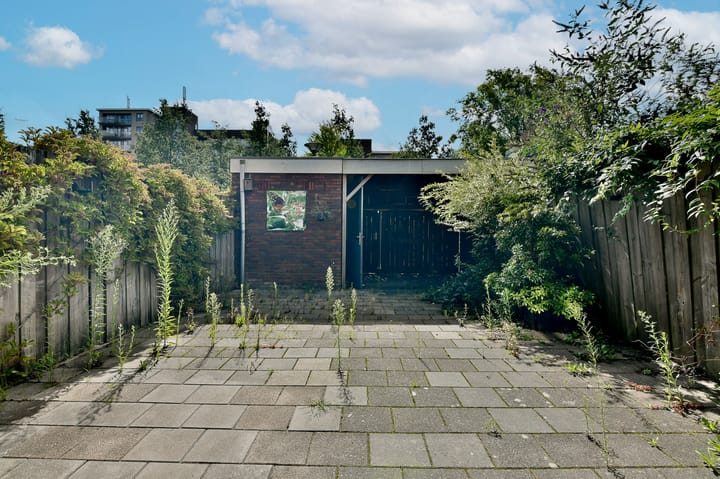 Foto 9 van Lessestraat 160