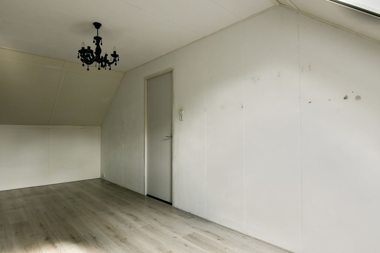 Foto 25 van Lessestraat 160