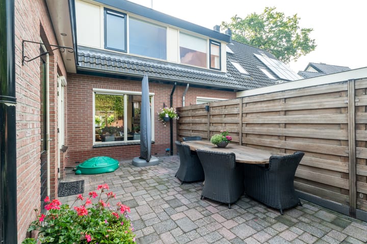 Foto 3 van Van Slotenerf 18-A