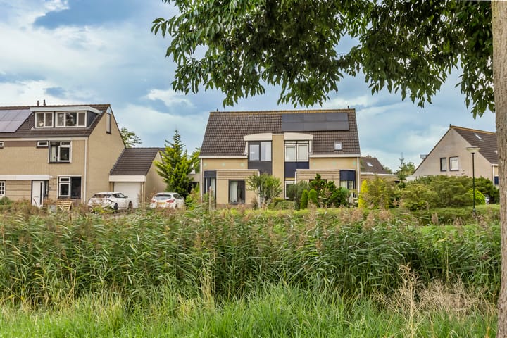 Foto 37 van Philips van Nassaustraat 25