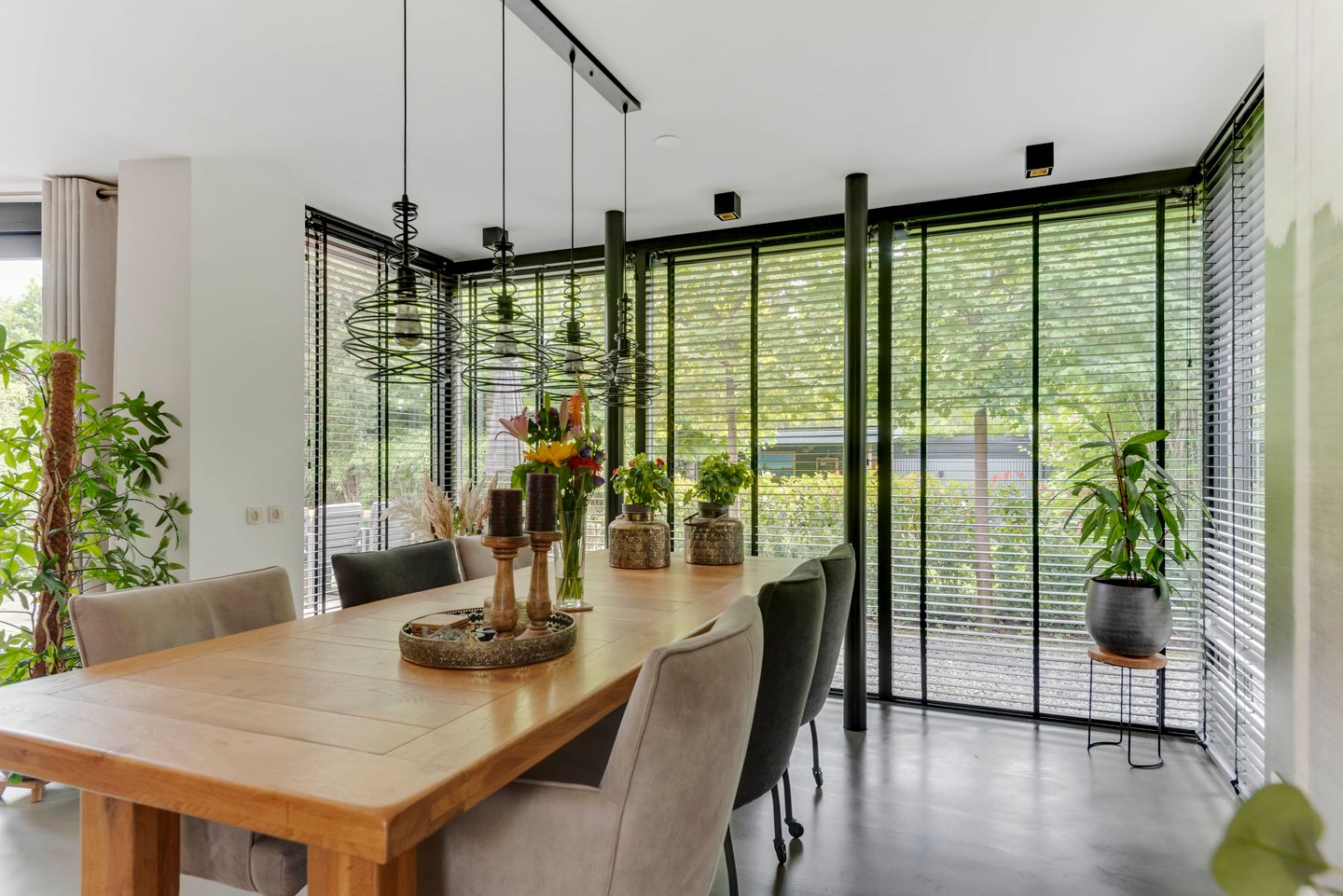 Photo 25 of Strammerboogh 35